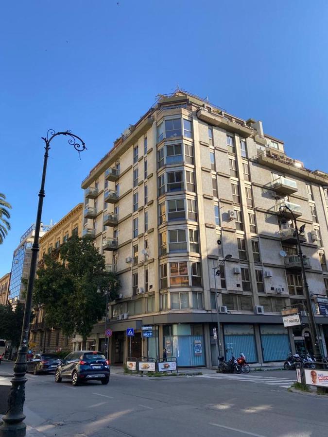 Lively Apartment In Palermo City Center Exterior photo